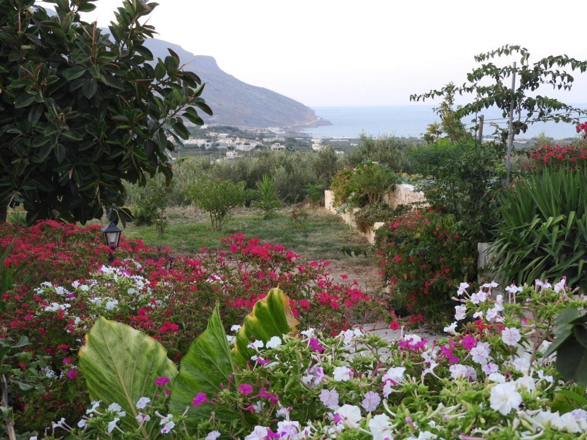 Villa Chrissi'S House With Garden And Sea View Zerviana à Kíssamos Extérieur photo