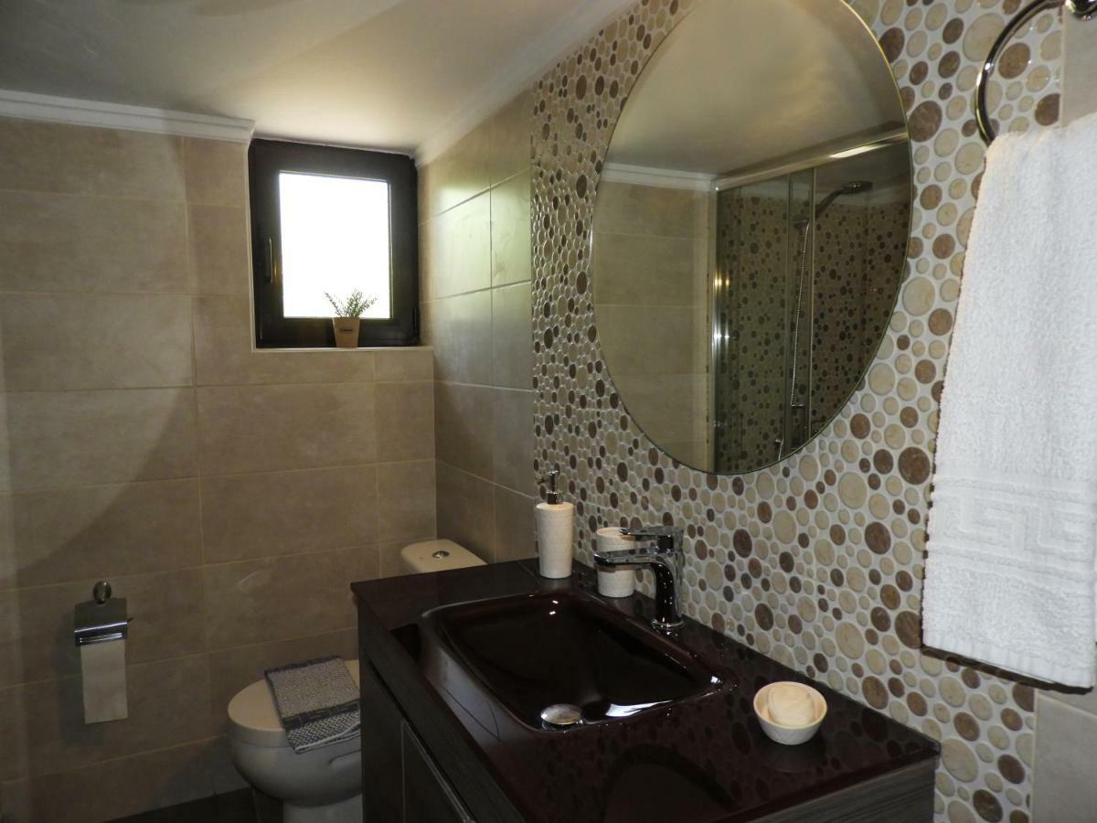 Villa Chrissi'S House With Garden And Sea View Zerviana à Kíssamos Extérieur photo